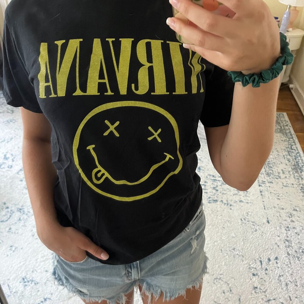 Black Nirvana Graphic H&M Shirt